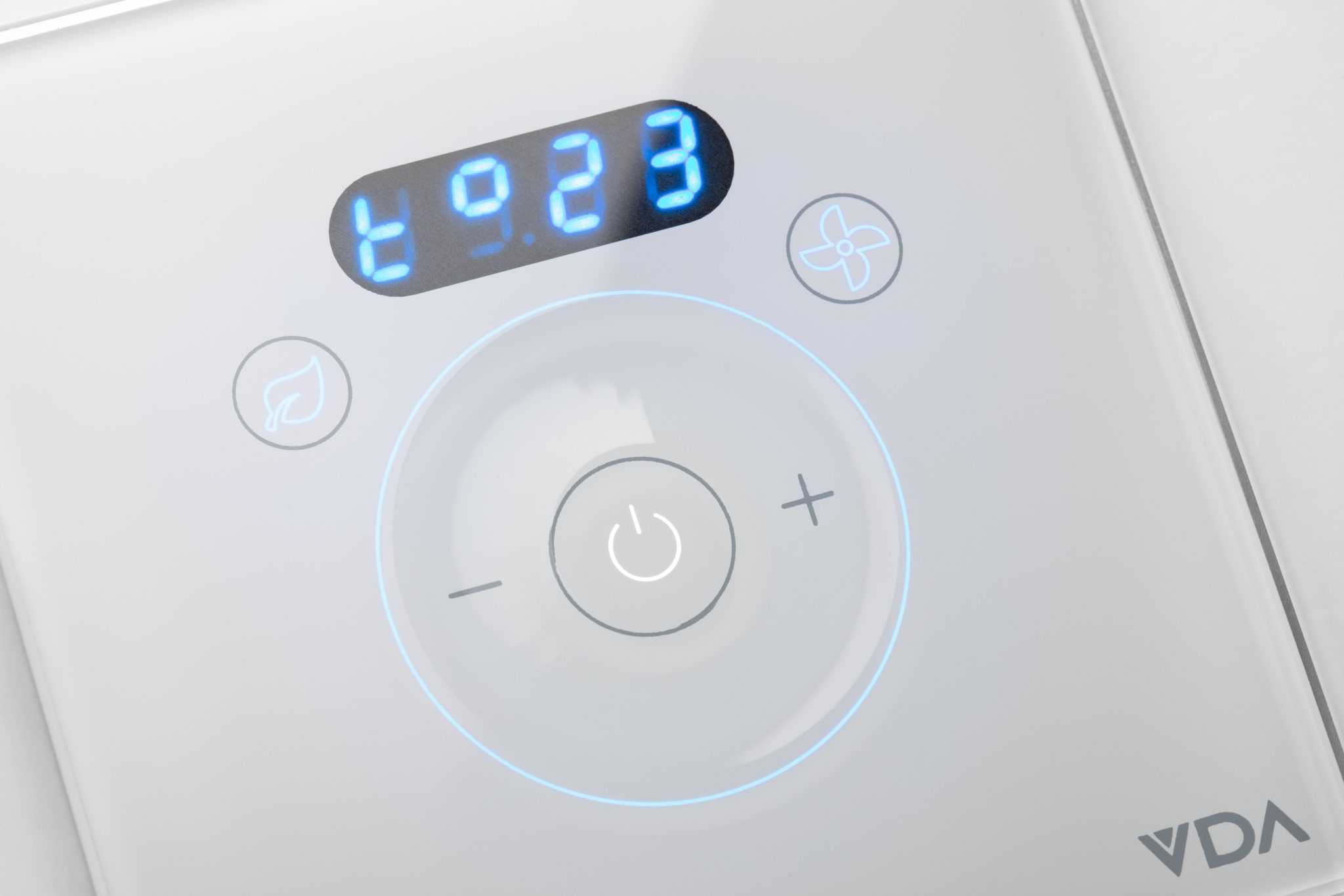 VITRUM_BS_W_Temperature_Control_S_On_D8-2048x1365