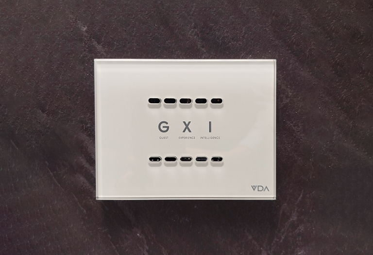 gxi-product-white-2-768x524