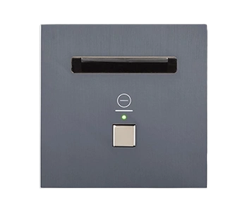 031_SS_Axia-BS_Card-Holder_ON_square01