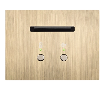 046_SS_Axia-EU_Card-Holder_ON_round02.webp